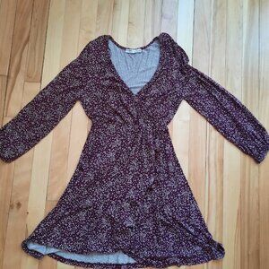 Pull and Bear Small Burgundy and White Floral Mini Wrap Dress